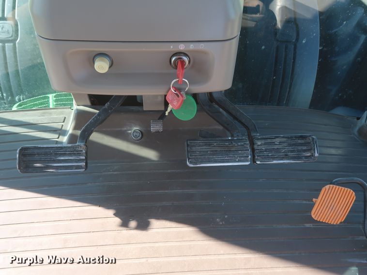 image for item DJ1823 2012 John Deere 8335R  MFWD tractor