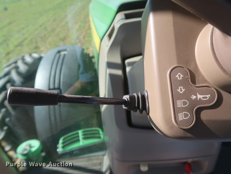 image for item DJ1823 2012 John Deere 8335R  MFWD tractor