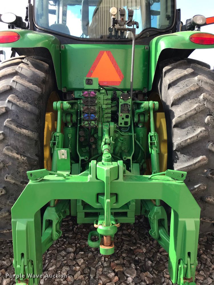 image for item DJ1823 2012 John Deere 8335R  MFWD tractor