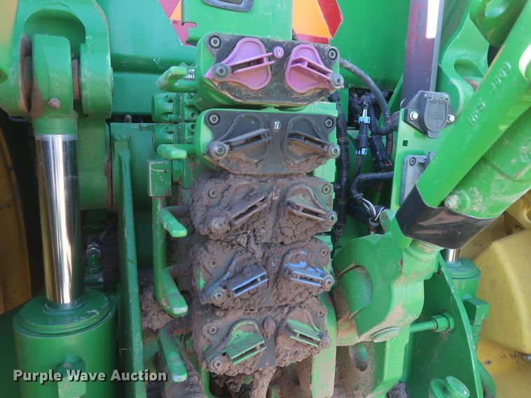 image for item DJ1823 2012 John Deere 8335R  MFWD tractor