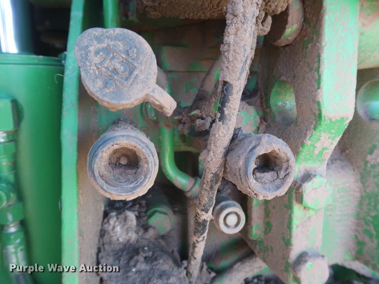 image for item DJ1823 2012 John Deere 8335R  MFWD tractor