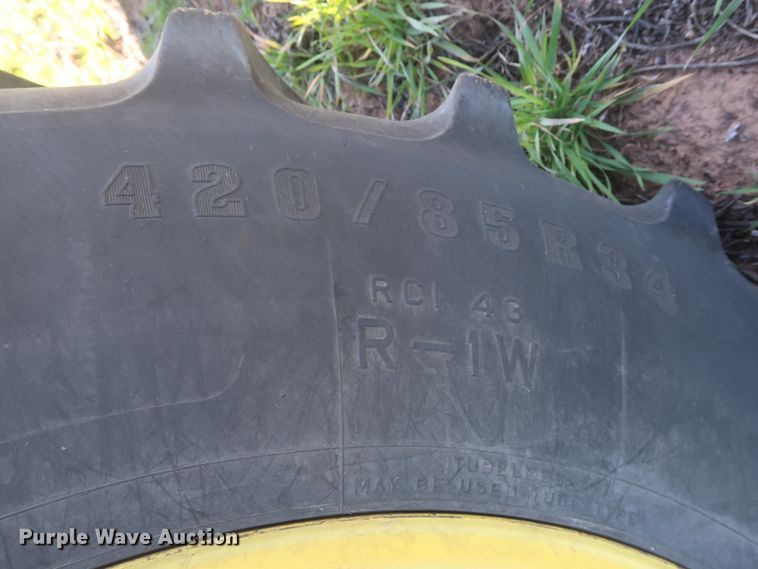 image for item DJ1823 2012 John Deere 8335R  MFWD tractor