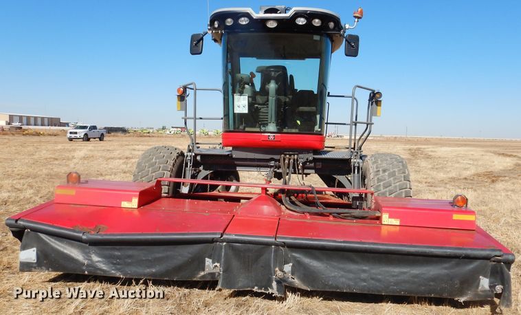 image for item DJ4796 2016 Massey-Ferguson WR9860  windrower