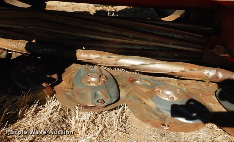 image for item DJ4796 2016 Massey-Ferguson WR9860  windrower