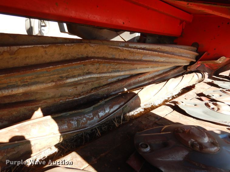 image for item DJ4796 2016 Massey-Ferguson WR9860  windrower