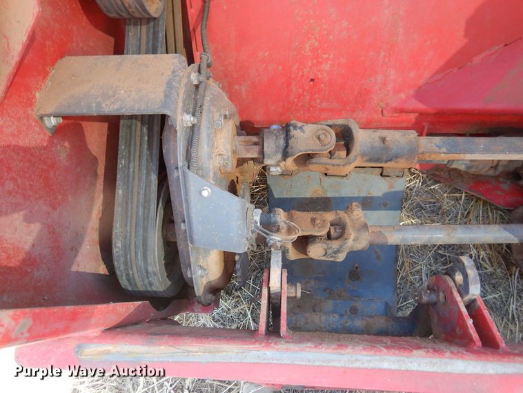 image for item DJ4796 2016 Massey-Ferguson WR9860  windrower