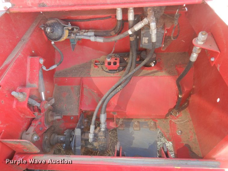 image for item DJ4796 2016 Massey-Ferguson WR9860  windrower