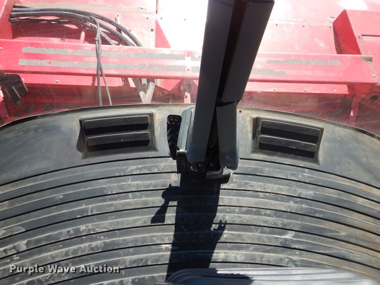 image for item DJ4796 2016 Massey-Ferguson WR9860  windrower