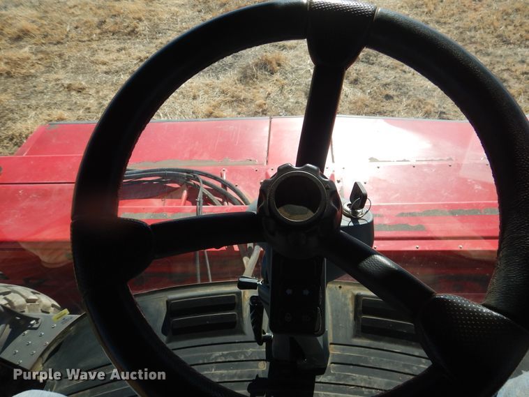 image for item DJ4796 2016 Massey-Ferguson WR9860  windrower