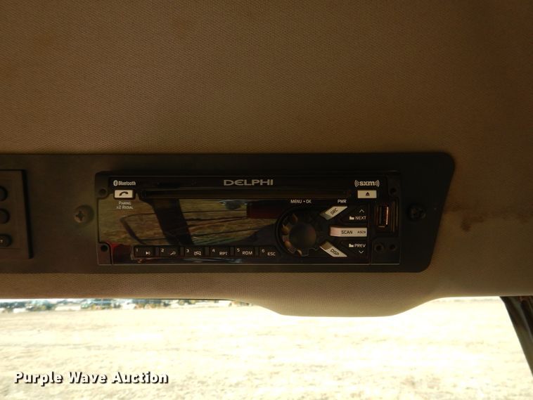 image for item DJ4796 2016 Massey-Ferguson WR9860  windrower