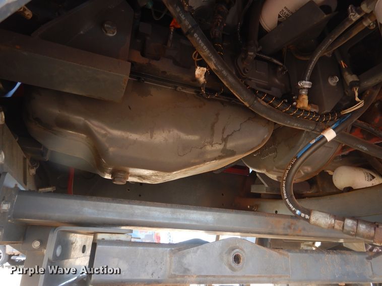 image for item DJ4796 2016 Massey-Ferguson WR9860  windrower