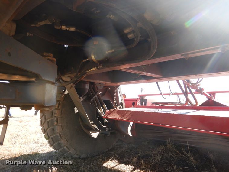 image for item DJ4796 2016 Massey-Ferguson WR9860  windrower