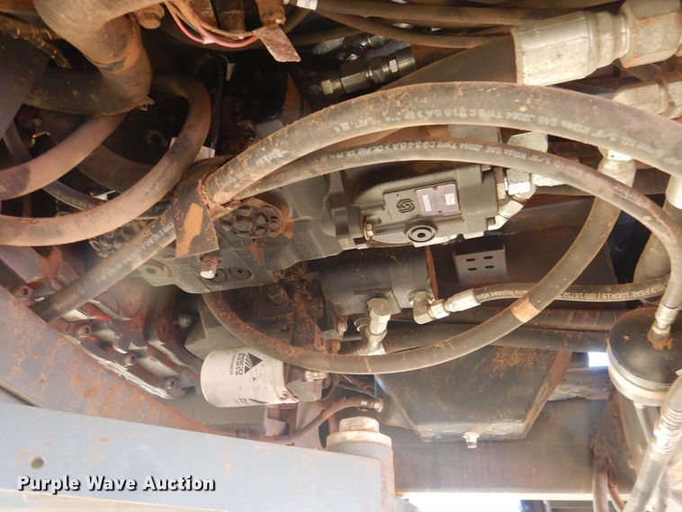 image for item DJ4796 2016 Massey-Ferguson WR9860  windrower