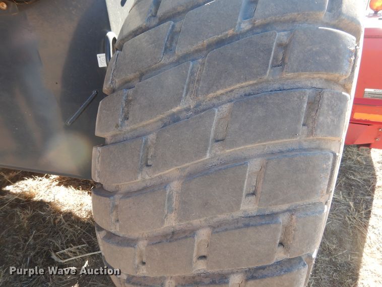 image for item DJ4796 2016 Massey-Ferguson WR9860  windrower