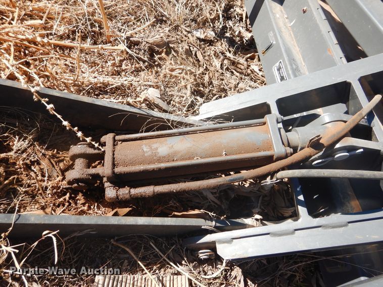 image for item DJ4796 2016 Massey-Ferguson WR9860  windrower