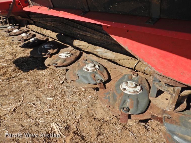image for item DJ4797 2016 Massey-Ferguson WR9860  windrower