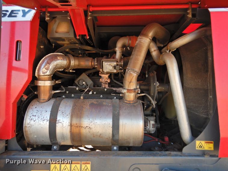 image for item DJ4797 2016 Massey-Ferguson WR9860  windrower