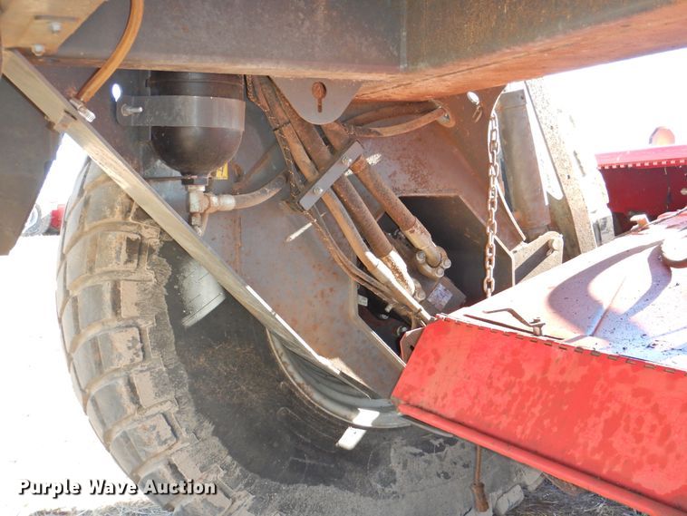 image for item DJ4797 2016 Massey-Ferguson WR9860  windrower