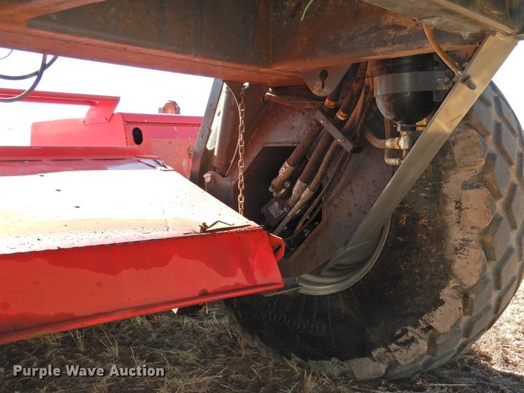 image for item DJ4797 2016 Massey-Ferguson WR9860  windrower