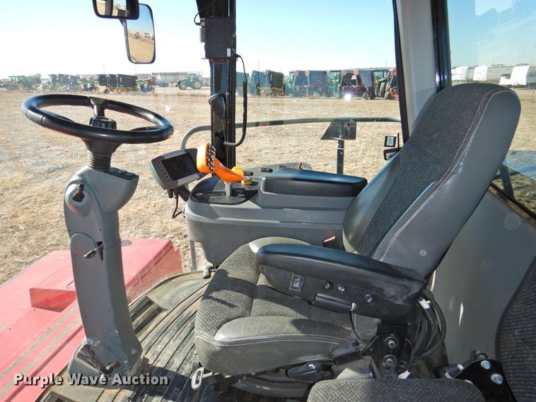 image for item DJ4797 2016 Massey-Ferguson WR9860  windrower