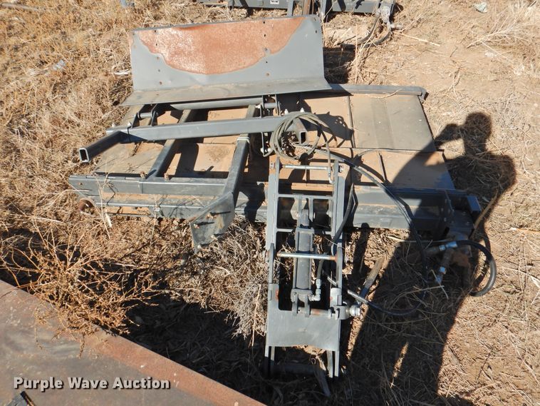 image for item DJ4797 2016 Massey-Ferguson WR9860  windrower