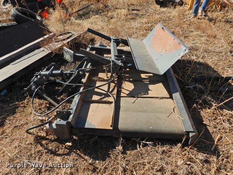 image for item DJ4797 2016 Massey-Ferguson WR9860  windrower