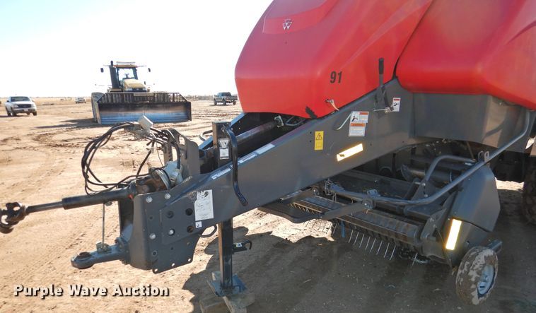 image for item DJ4798 2014 Massey-Ferguson 2290  large square baler