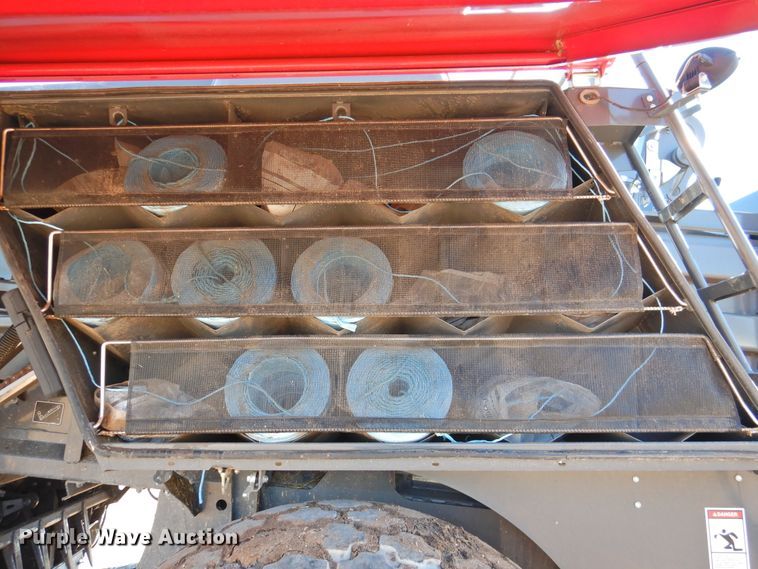 image for item DJ4798 2014 Massey-Ferguson 2290  large square baler