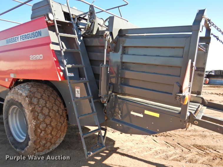 image for item DJ4798 2014 Massey-Ferguson 2290  large square baler