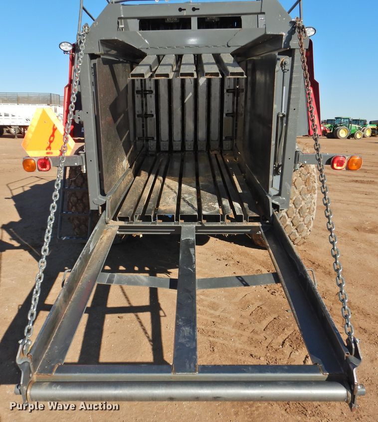 image for item DJ4798 2014 Massey-Ferguson 2290  large square baler