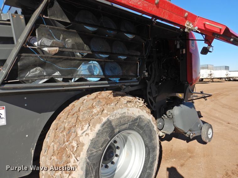 image for item DJ4798 2014 Massey-Ferguson 2290  large square baler