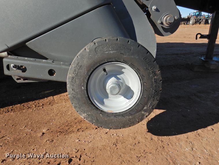 image for item DJ4798 2014 Massey-Ferguson 2290  large square baler