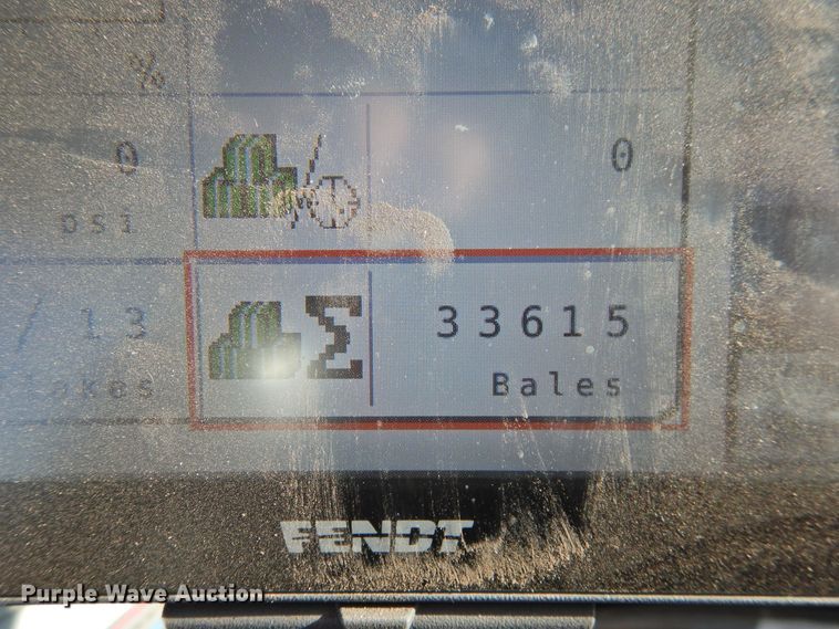 image for item DJ4798 2014 Massey-Ferguson 2290  large square baler