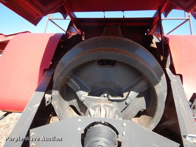 image for item DJ4799 2013 Massey-Ferguson 2170XD  large square baler