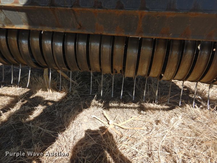 image for item DJ4799 2013 Massey-Ferguson 2170XD  large square baler