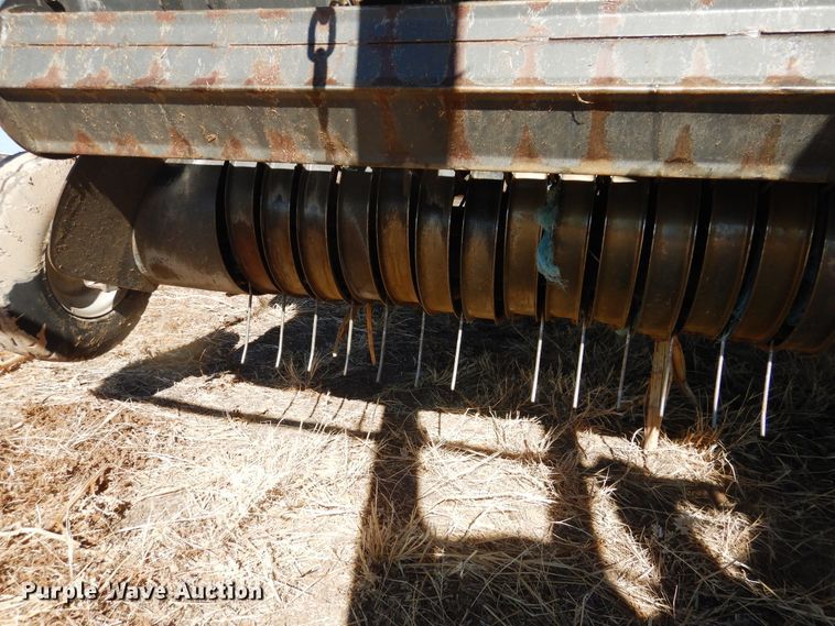 image for item DJ4799 2013 Massey-Ferguson 2170XD  large square baler