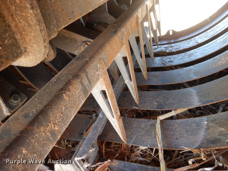 image for item DJ4799 2013 Massey-Ferguson 2170XD  large square baler