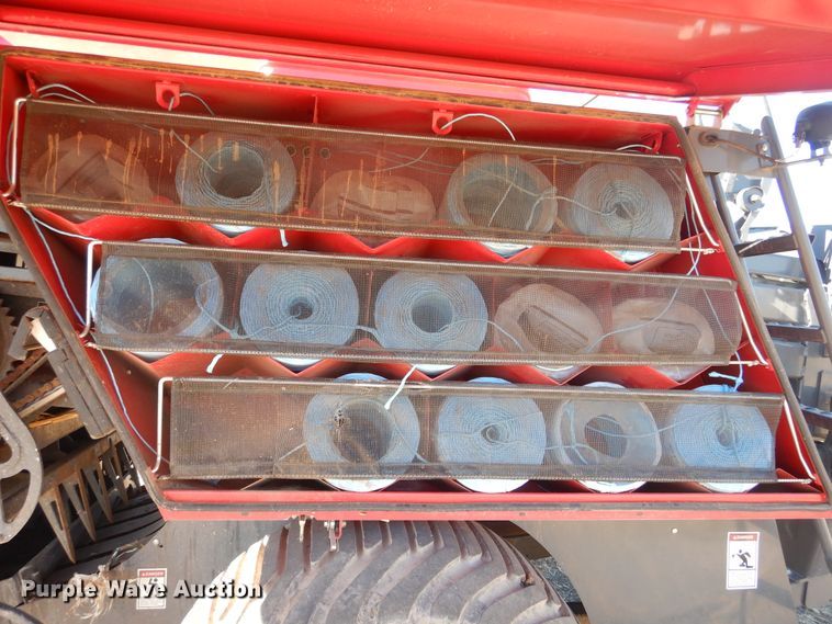 image for item DJ4799 2013 Massey-Ferguson 2170XD  large square baler