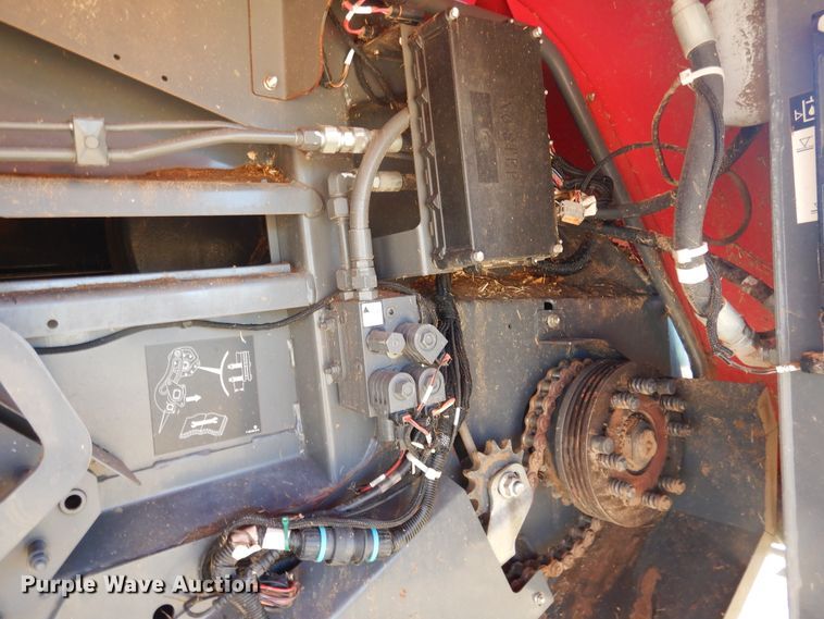 image for item DJ4799 2013 Massey-Ferguson 2170XD  large square baler