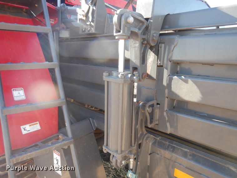 image for item DJ4799 2013 Massey-Ferguson 2170XD  large square baler