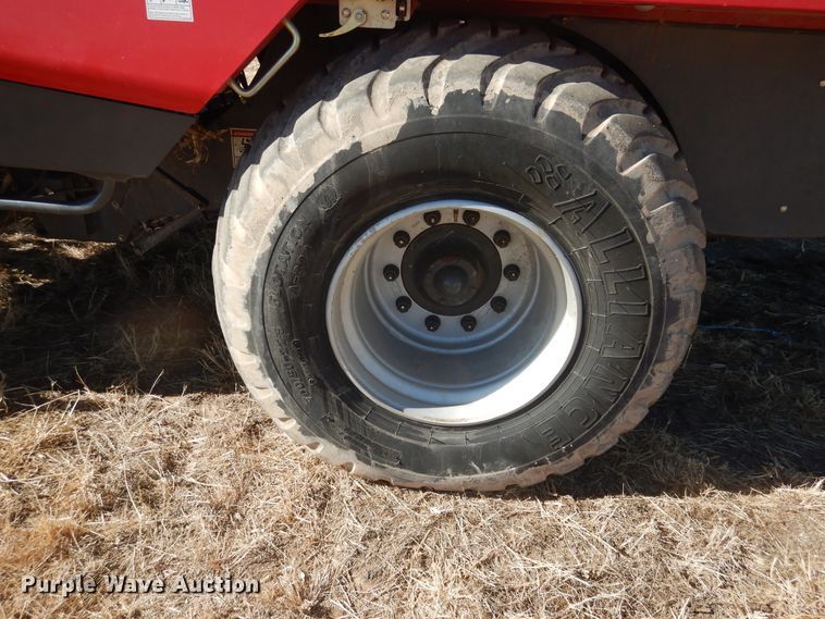 image for item DJ4799 2013 Massey-Ferguson 2170XD  large square baler