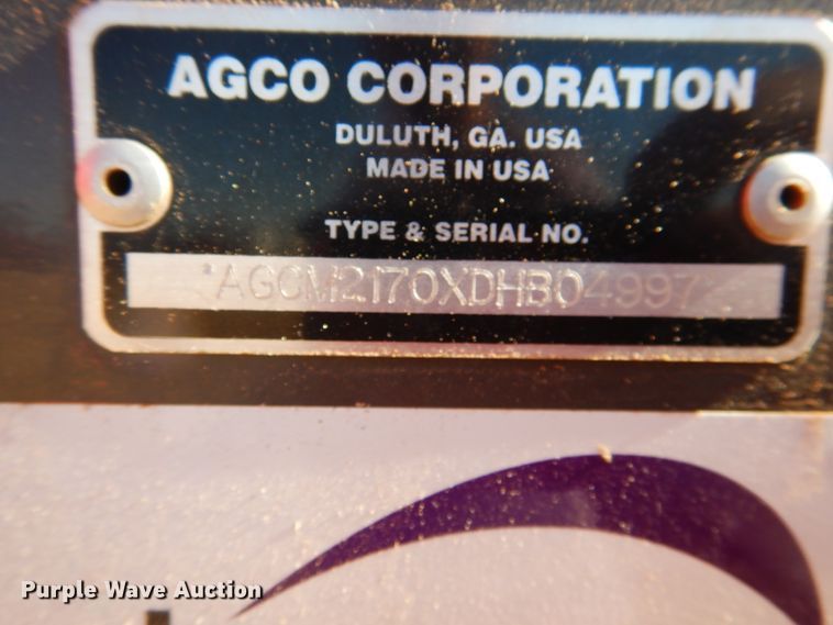 image for item DJ4799 2013 Massey-Ferguson 2170XD  large square baler