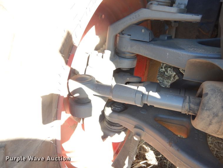 image for item DJ4800 2018 Fendt 933 Vario  MFWD tractor