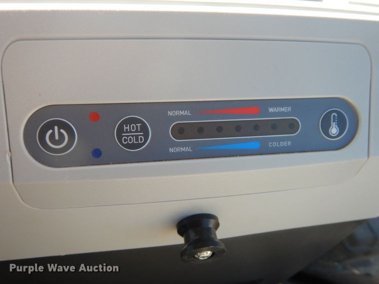 image for item DJ4800 2018 Fendt 933 Vario  MFWD tractor