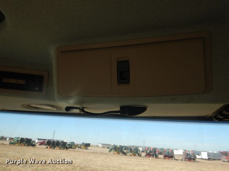 image for item DJ4800 2018 Fendt 933 Vario  MFWD tractor