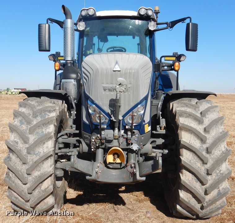 image for item DJ4801 2018 Fendt 933 Vario  MFWD tractor