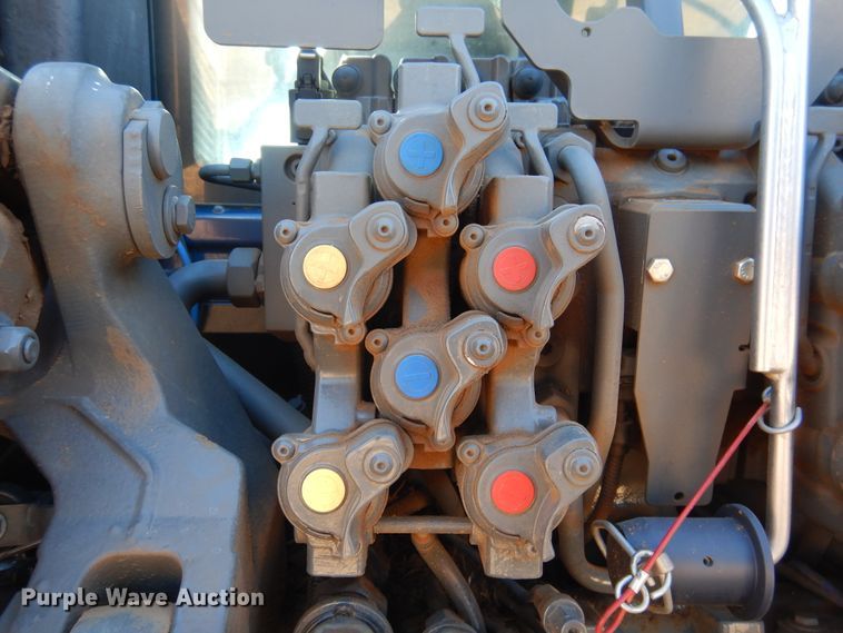 image for item DJ4801 2018 Fendt 933 Vario  MFWD tractor