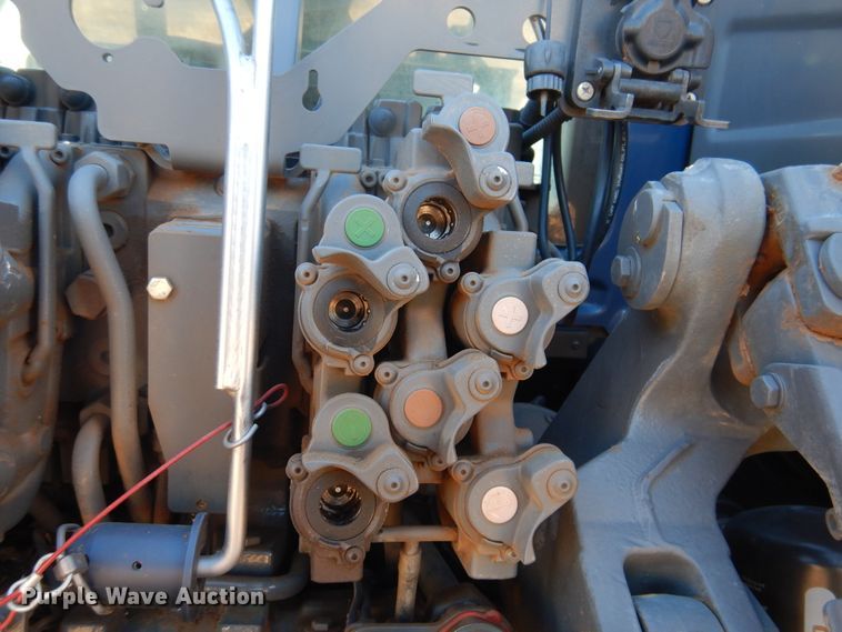 image for item DJ4801 2018 Fendt 933 Vario  MFWD tractor