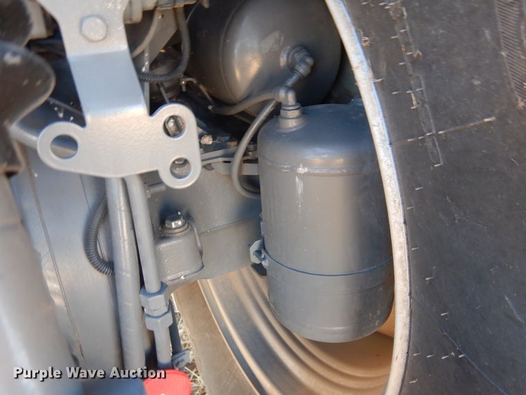 image for item DJ4801 2018 Fendt 933 Vario  MFWD tractor