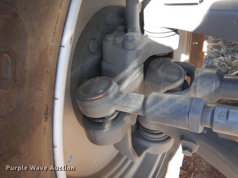 image for item DJ4801 2018 Fendt 933 Vario  MFWD tractor